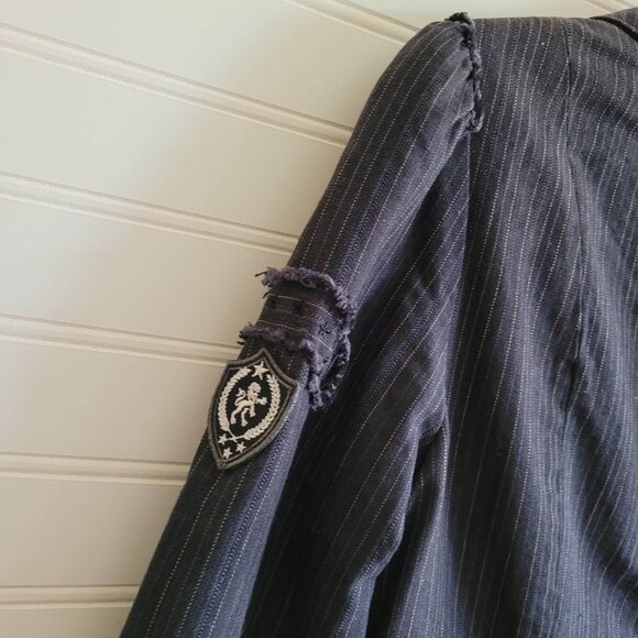 Billabong Denim Blazer Womens Small Black Pinstripe Patch Crest Academia Preppy - Picture 13 of 16